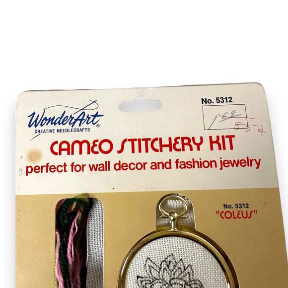 Wonder Art Cameo Stitchery Kit 5312 Coleus Vintage Embroidery Stamped Frame USA - Picture 4 of 11